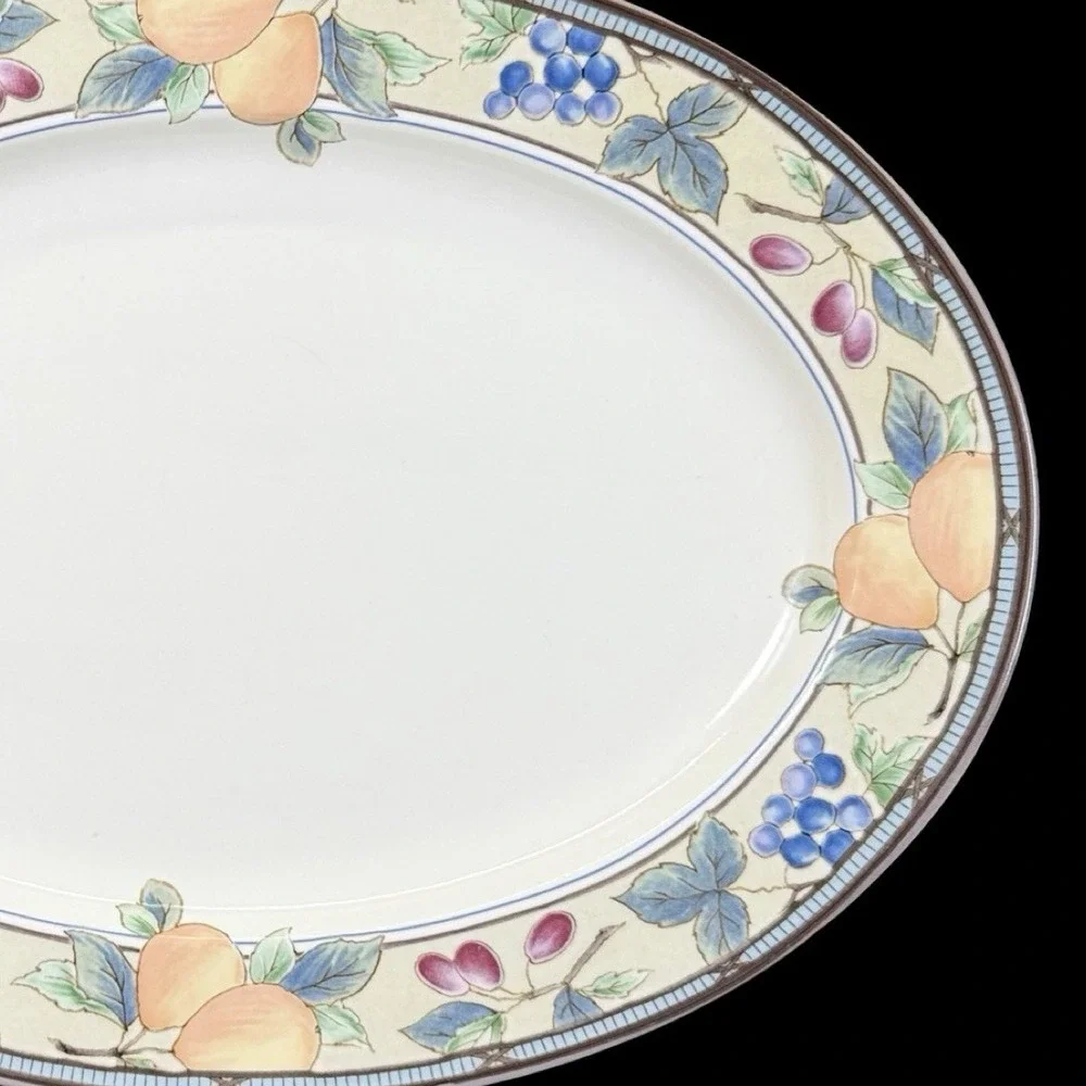 Mikasa Intaglio Garden Harvest CAC29‎ Serving Platter 15